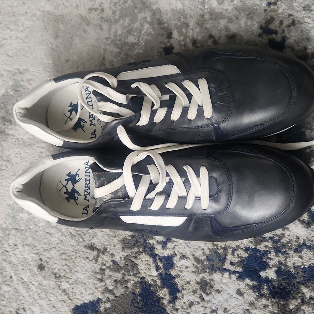 Blue and white leather sneakers sz 44